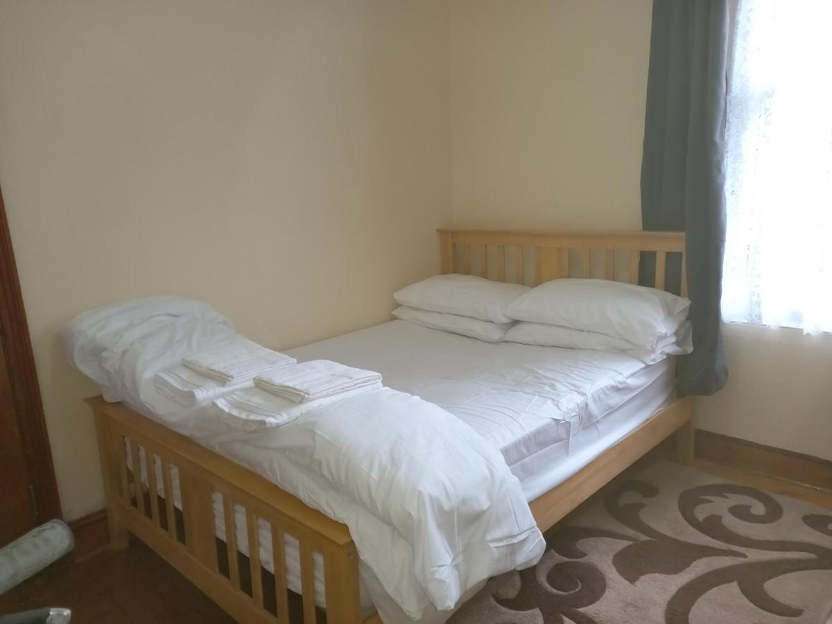 Bubblesbnb- 4 Bedroom House Лондон Екстер'єр фото
